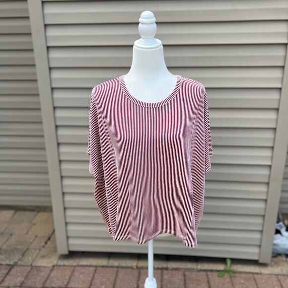 Striped Raised Ribbed Oversized Top - Picture 3 of 6